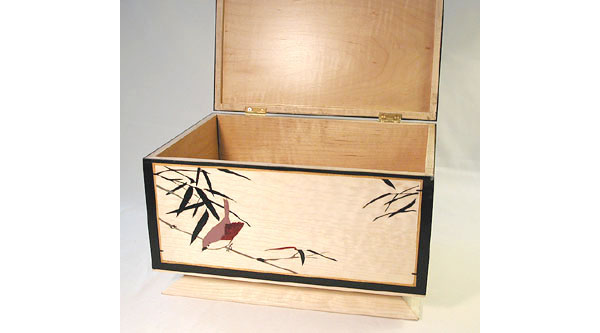 Handcrafted large keepsake box -  Bird in Bamboo
