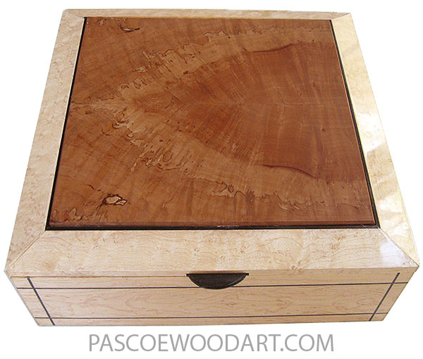 Handrafted large wood box - Decorative wood large keepsake box made of birds eye maple with madrone center piece top