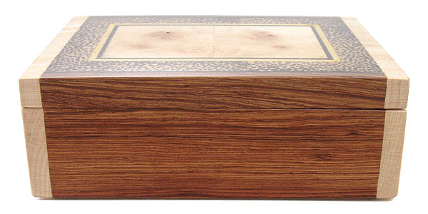 Decorative small wood box - Front view