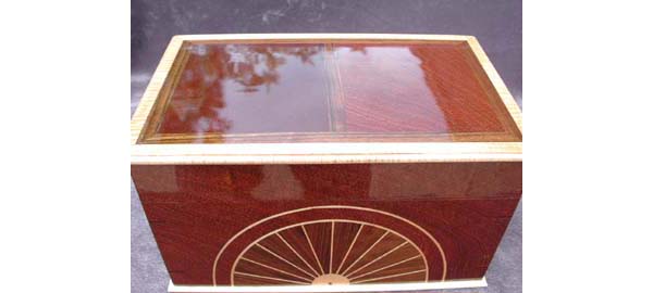 Handmade CD or DVD storage box -  Decorative wood box - Sapele body with Curly maple trim and Shedua inlay - Top view
