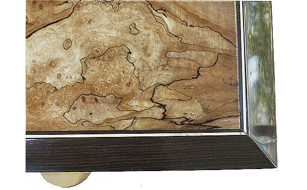 Spalted maple burl box top close up - Handcrafted wood men's valet box