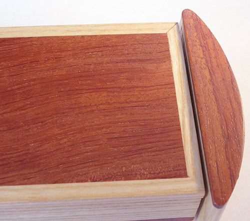 Handmade decorative wood weekly pill box close up - Bubinga and elm wood